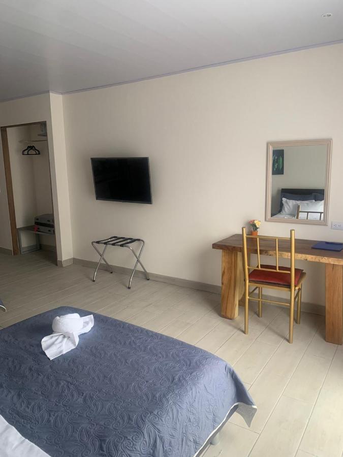 Lop Inn San Jose Aeropuerto - Costa Rica Ciudad Cariari Екстер'єр фото