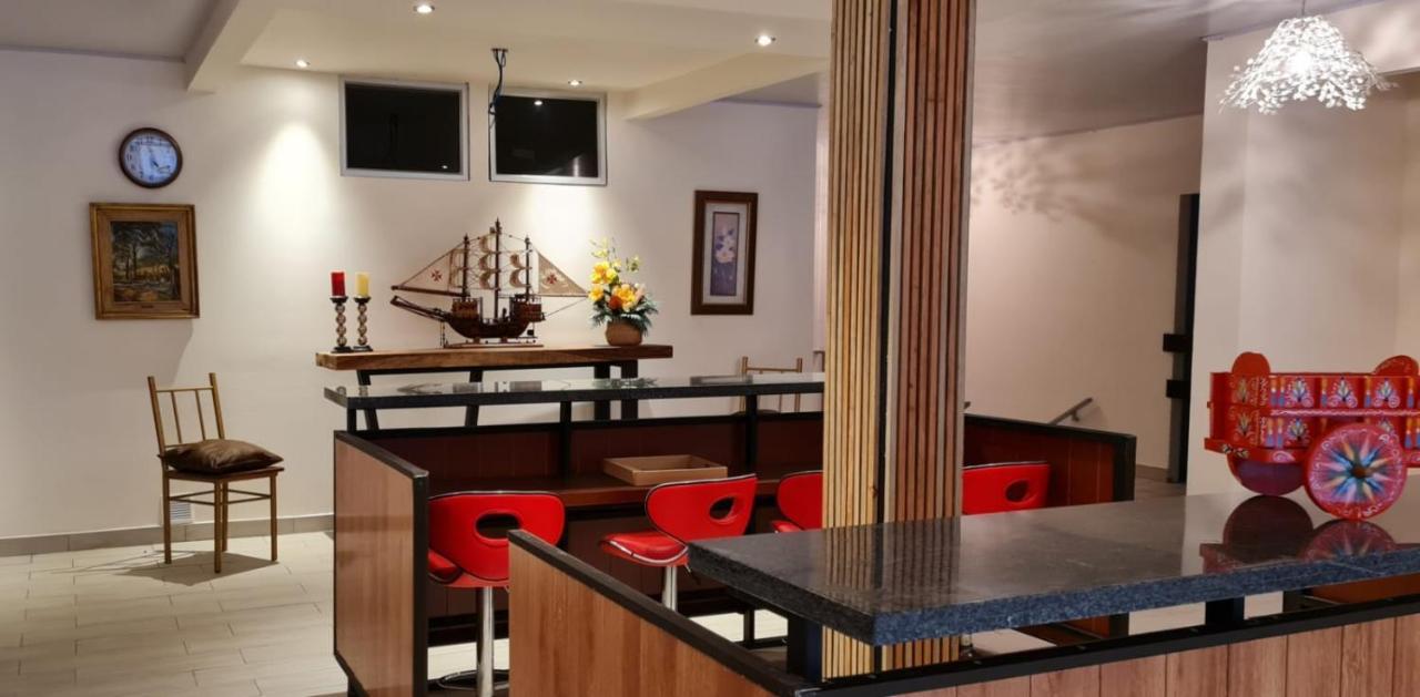 Lop Inn San Jose Aeropuerto - Costa Rica Ciudad Cariari Екстер'єр фото