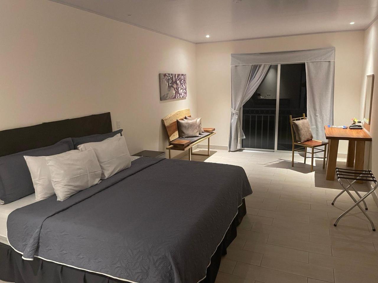 Lop Inn San Jose Aeropuerto - Costa Rica Ciudad Cariari Екстер'єр фото
